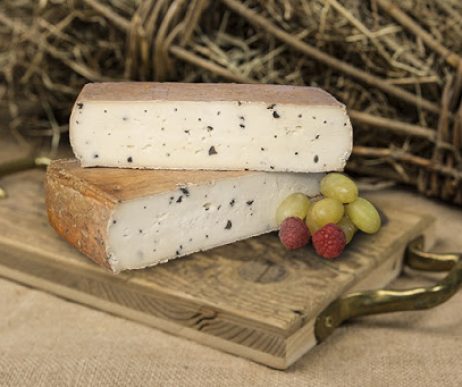 Taleggio-al-Tartufo.jpg