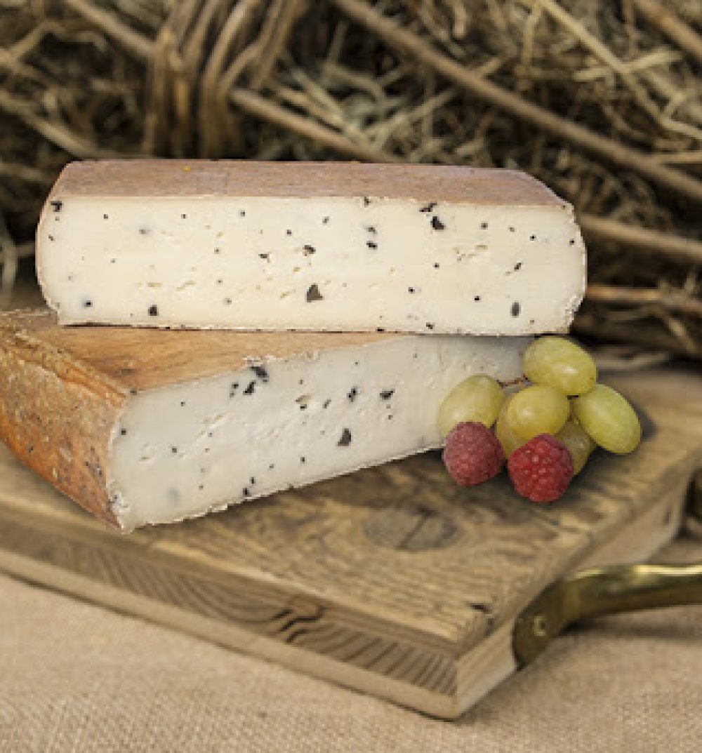 Taleggio-al-Tartufo.jpg